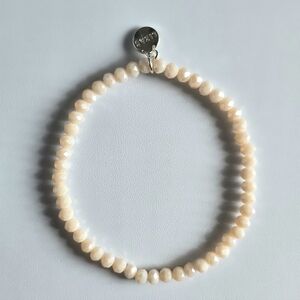 Liza Jewelry Knoxville Bracelet Peaches and Cream 4 mm